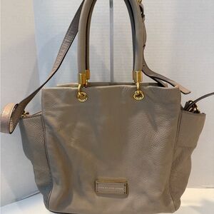 Marc by Marc Jacobs Too Hot Too Handle Bentley Tote  Leather Bag